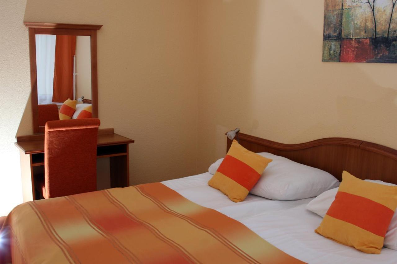 Hotel Napsugar Hévíz Habitación foto